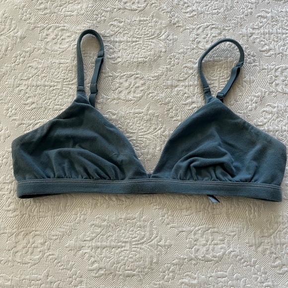 SKIMS FITS EVERYBODY TRIANGLE BRALETTE - cotton - size medium - Picture 1 of 4
